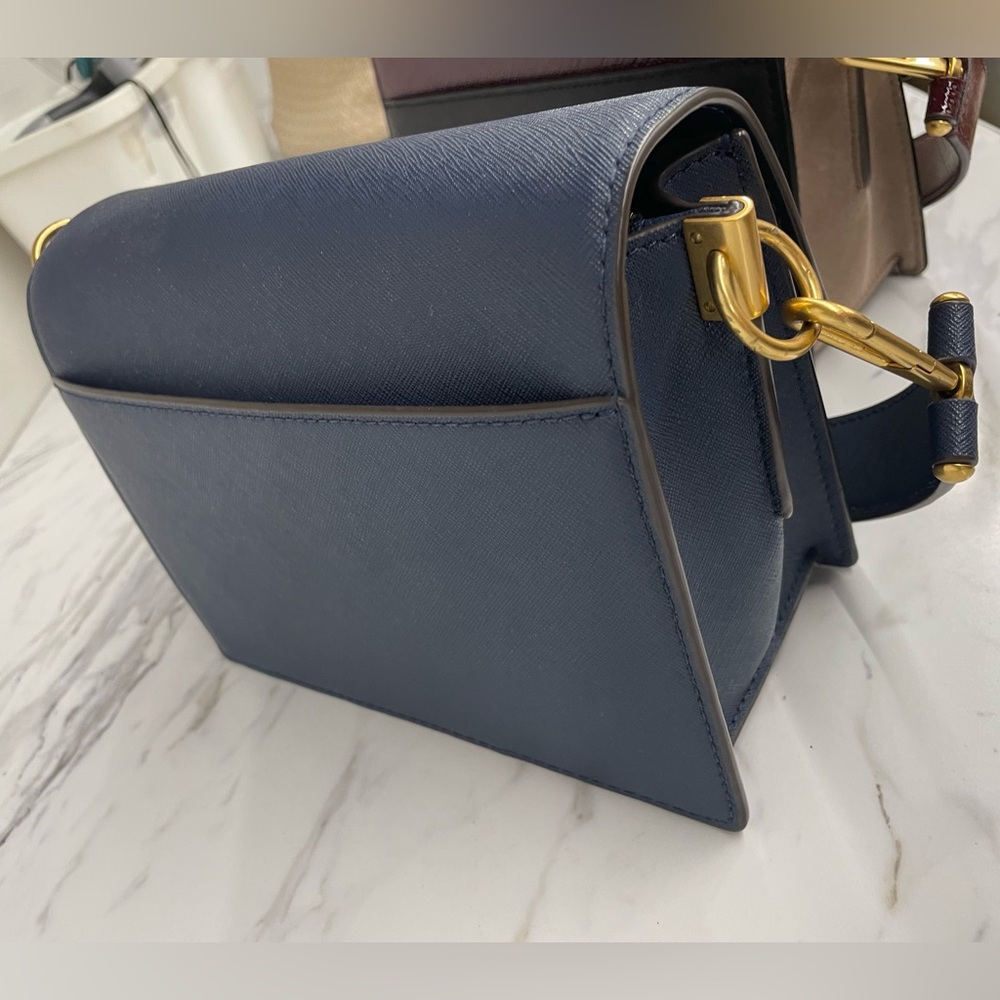 Tory Burch Robinson Double-Strap
Convertible Shoulder Bag
Color: Bluestone - Picture 6 of 11